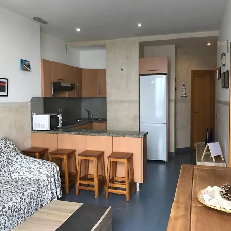 The Window: Panoramic Views Onto The Sea Lejlighed